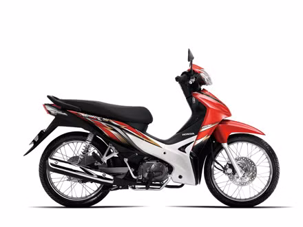 Ngoài ra, tên gọi của nhiều mẫu xe máy đang thịnh hành khác cũng mang ý nghĩa rất độc đáo. Ví dụ như: "Wave" có nghĩa là cơn sóng, gợn sóng; "Click" có thể hiểu là điểm nhấn; "Lead" có nghĩa là dẫn đầu, thủ lĩnh; "Dylan" có thể hiểu là uy nghi; "Elegant" là thanh lịch, tao nhã... Trong ảnh là một mẫu xe Wave hình dáng tựa như cơn sóng của Honda.