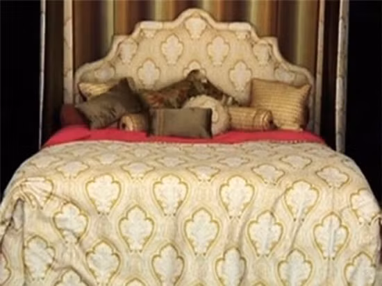 Trên thế giới chỉ có 60 chiếc loại này được sản xuất với những chất liệu độc đáo và đắt nhất thế giới.
