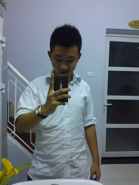 Một bức ảnh Đào Quang Khánh chụp tại TMV Cát Tường.