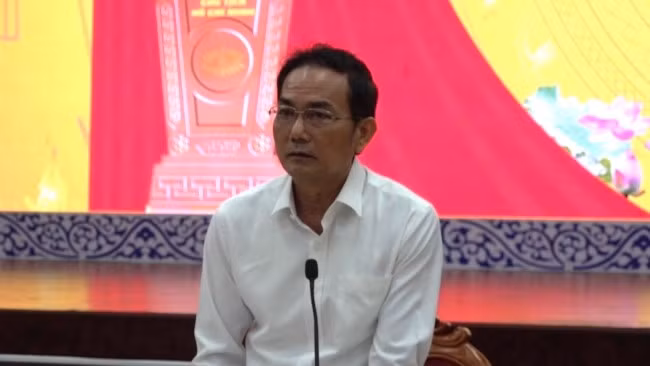 Cuu Pho Chu tich UBND tinh Dong Nai Vo Van Chanh bi de nghi ky luat
