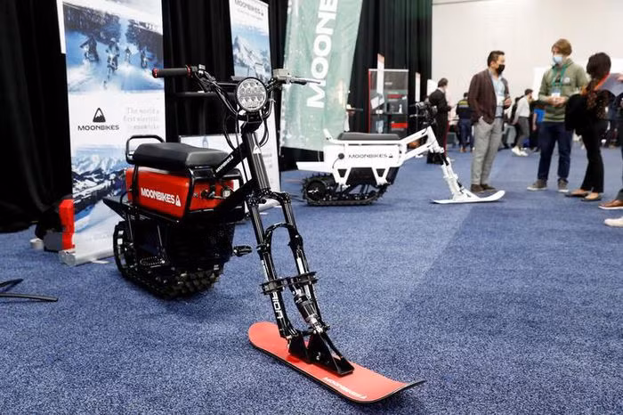 MoonBikes, xe trượt tuyết chạy điện đầu tiên trên thế giới.