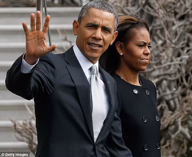 Tuy nhiên trước lời đồn thổi Tổng thống Obama mới mua một ngôi nhà hiện đại ở Rancho Mirage với giá 4,25 triệu USD, Nhà Trắng đã bác bỏ thông tin trên.