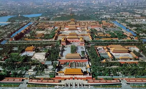 Vi sao hoang de nha Thanh 'xoa so' cay xanh trong Tu Cam Thanh?