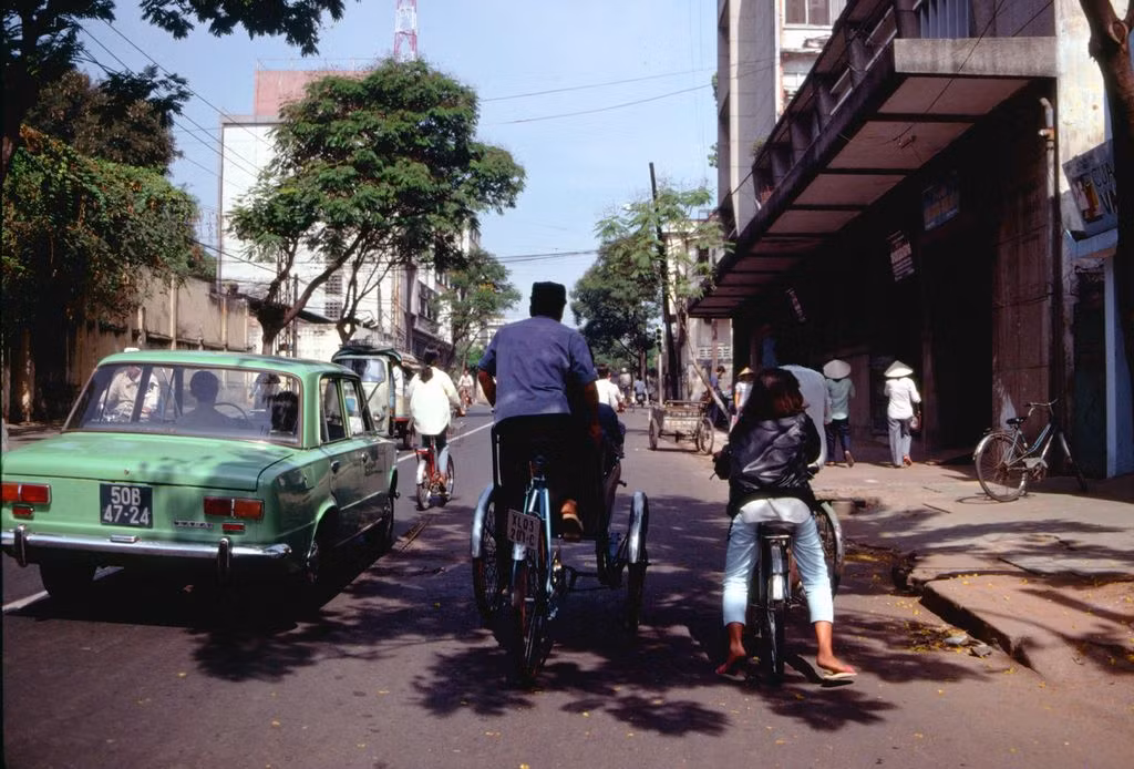 Giao thông trên đường Hai Bà Trưng.
