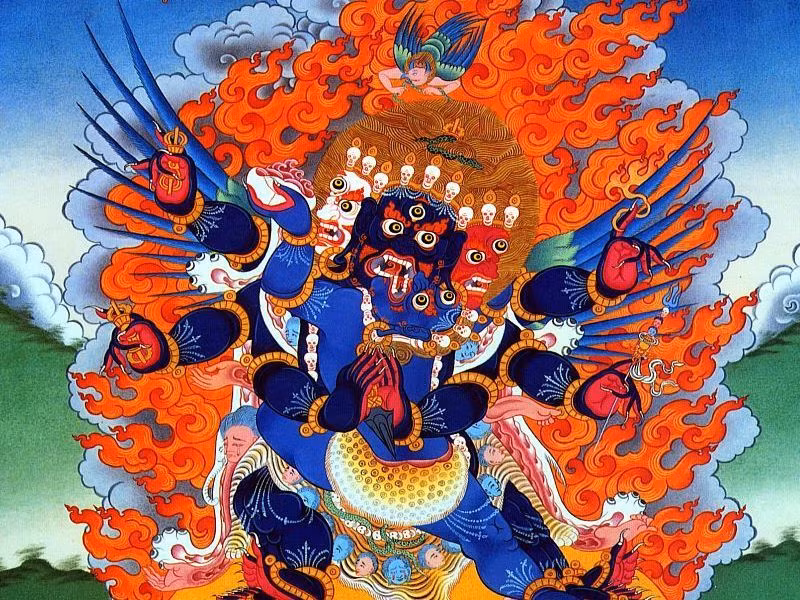 Theo các tư liệu lịch sử, xuất xứ của "Bộ khỉ tam không" là Ấn Độ cổ đại. Đó là bức tượng về thần Vajrakilaya, vị thần có sáu tay. Theo thần thoại, mỗi đôi tay thần dùng để bịt hai mắt, hai tai và miệng nhằm răn dạy người đời không được nói bậy, không nhìn bậy và không nghe bậy.