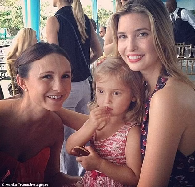 Tinh ban than thiet cua Ivanka Trump va con gai ty phu