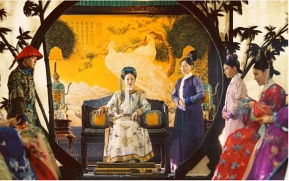  Hậu cung đầy rẫy những mưu mô toan tính, những âm mưu đầu độc và sát hại thường xuất hiện trong các bộ phim điện ảnh, phim truyền hình. Nếu không có sự sáng suốt và kỹ năng phán đoán nhạy bén, rất có thể bạn sẽ không tồn tại được lâu nếu sống trong hậu cung.