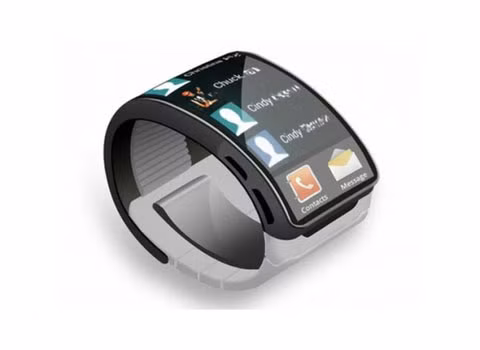 Thêm thông tin về đồng hồ Samsung Galaxy Gear. Theo thông tin mới đăng tải, chiếc đồng hồ này có thể sử dụng bộ vi xử lý lõi đôi 1,5 GHz Samsung Exynos 5412, với chip đồ họa ARM Mali-400 MP4, RAM 1Gb, màn hình 1,67 inch AMOLED với độ phân giải 320x320.