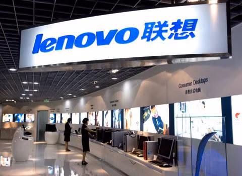 Lenovo sắp thành công ty sản xuất điện thoại. Điều này được khẳng định khi số lượng điện thoại công ty bán ra còn vượt xa số lượng máy tính tiêu thụ được. Với kết quả này, Lenovo đang là nhà sản xuất điện thoại thông minh lớn thứ 4 trên thế giới.