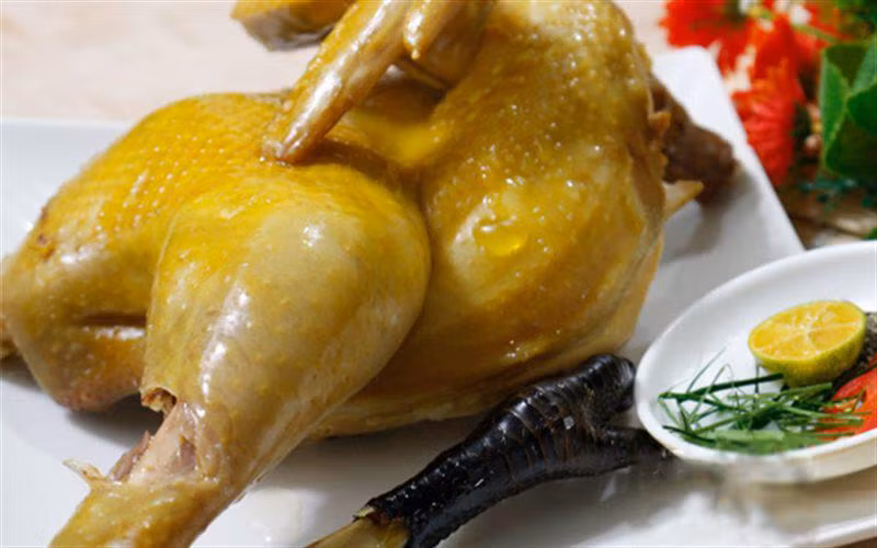 Lấy 1 nắm muối làm theo cách này gà chín vàng Lay 1 nam muoi lam theo cach nay ga chin vang