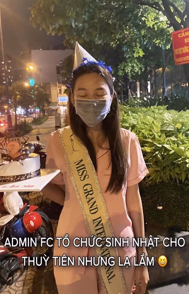 Top 3 Miss World va Miss Universe '1 troi 1 vuc' khi mac do ngu-Hinh-6