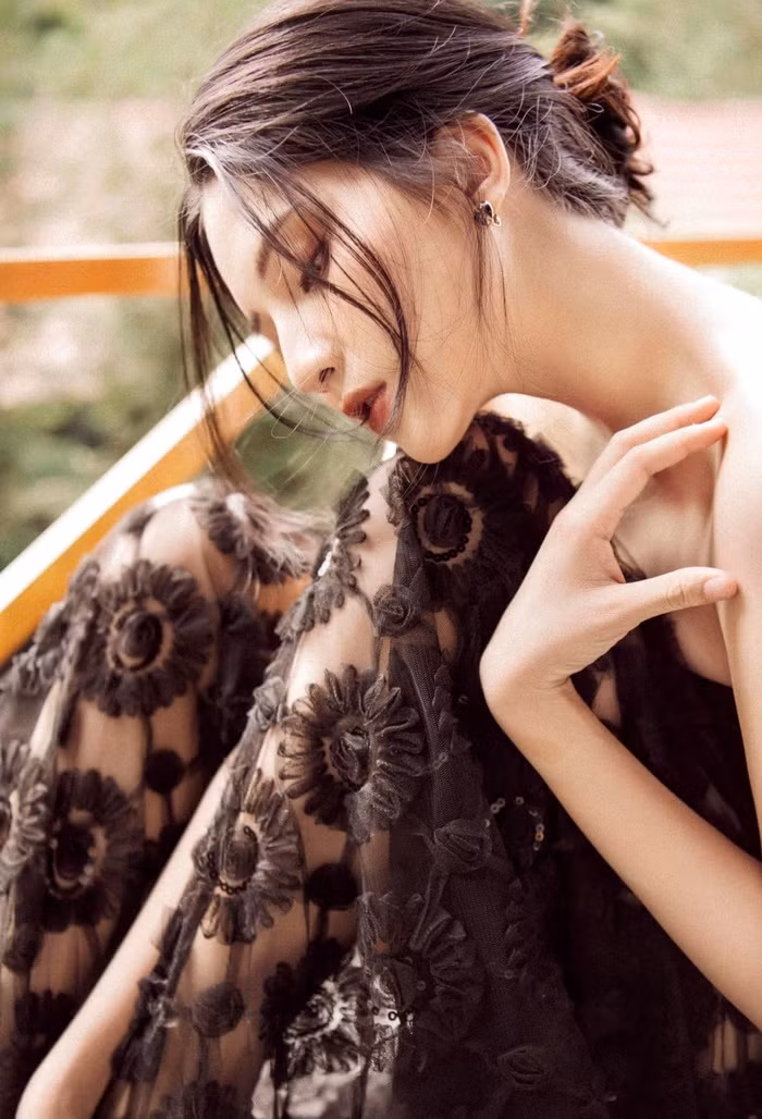 Sau nhung on ao tinh cam voi Jack, cuoc song cua hot girl Thien An hien tai ra sao?-Hinh-3
