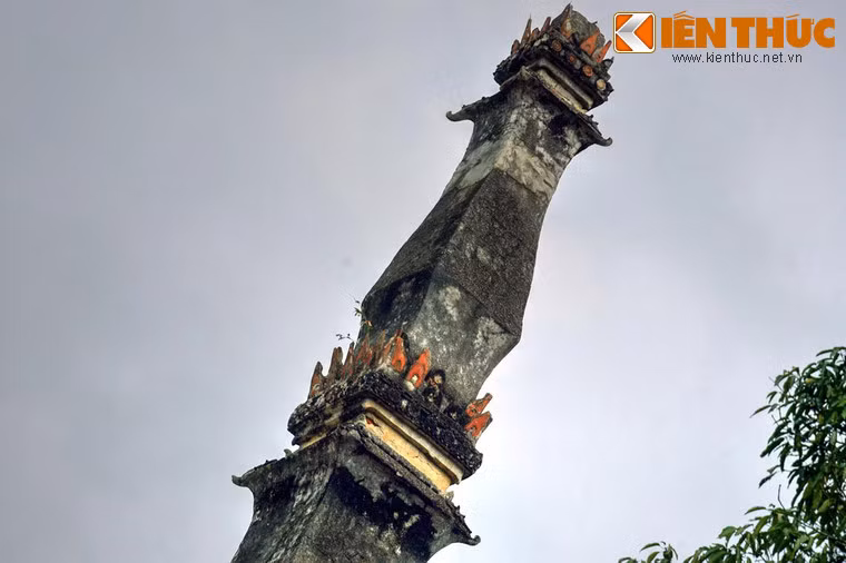 Vẻ đẹp của tòa tháp thể hiện khiếu thẩm mỹ của người Lào cũng như tài xây dựng của các cư dân miền núi Tây Bắc từ thời xa xưa.