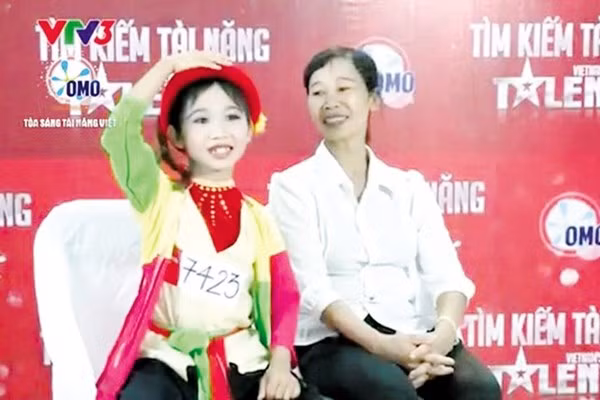 Gia canh khon kho cua cau be dong Thi Mau