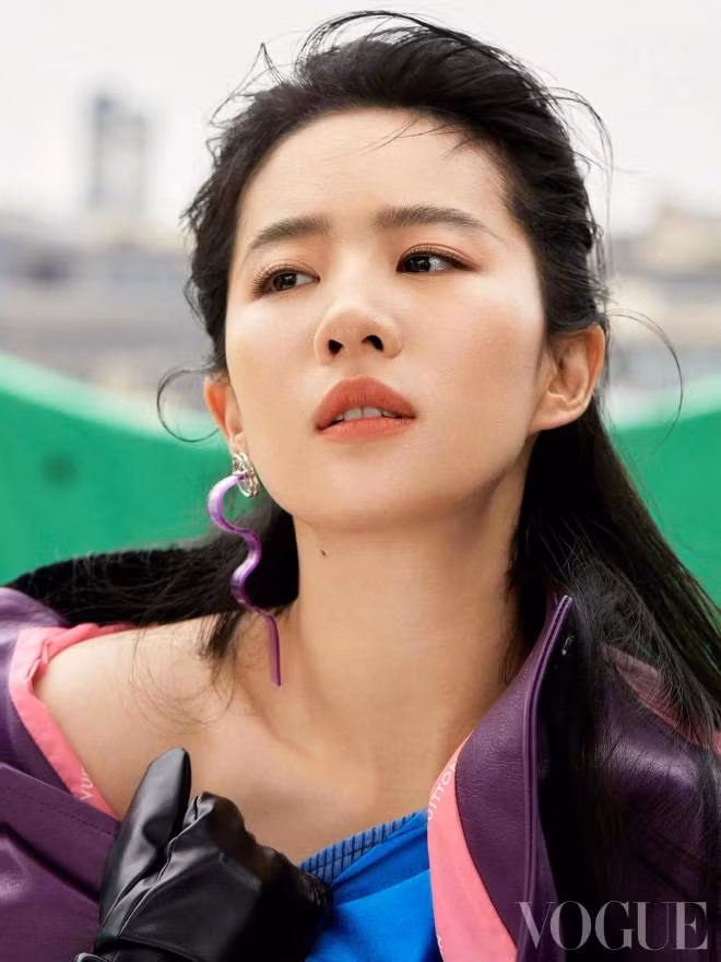 Luu Diec Phi va bo anh tap chi voi bieu cam “doi no thue“-Hinh-9