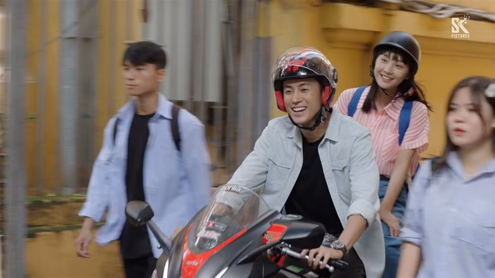 Nam dien vien phim Viet gio vang bi che dien do-Hinh-3