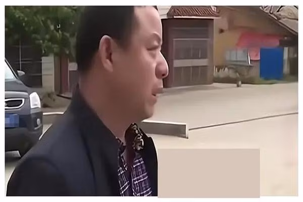 Gian chong, vo vo tinh tiet lo bi mat ve con gai 4 tuoi-Hinh-2