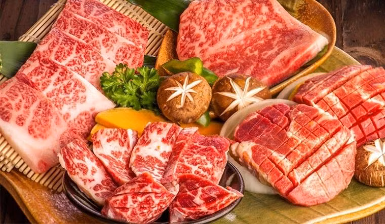 Loại thịt đỏ "siêu sắt", mang quấn với rau này thành món mát bổ Loai thit do