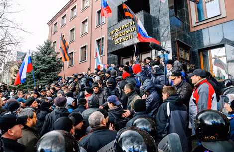 Biểu tình ủng hộ Nga ở thành phố Donetsk.