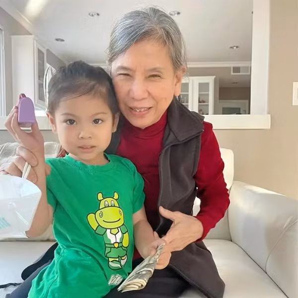 Mẹ chồng búp bê Thanh Thảo gốc Hoa nhưng giỏi tiếng Việt - Hình 7 Me chong bup be Thanh Thao goc Hoa nhung gioi tieng Viet-Hinh-7