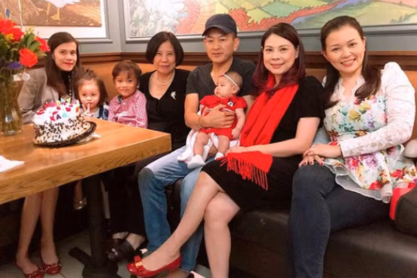 Mẹ chồng búp bê Thanh Thảo gốc Hoa nhưng giỏi tiếng Việt - Hình 5 Me chong bup be Thanh Thao goc Hoa nhung gioi tieng Viet-Hinh-5