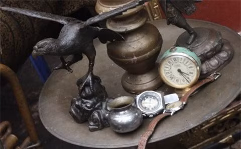 Độc đáo chợ đồ cổ ở Hà Nội - Hình 32 Doc dao cho do co o Ha Noi-Hinh-32