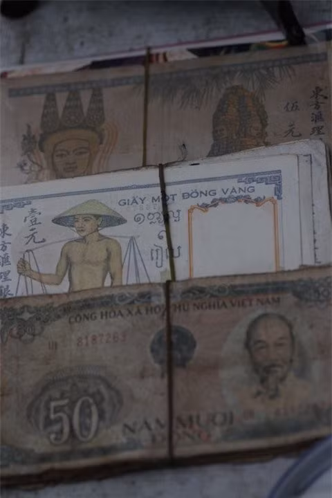 Độc đáo chợ đồ cổ ở Hà Nội - Hình 27 Doc dao cho do co o Ha Noi-Hinh-27