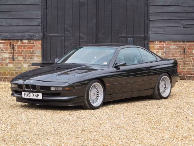 Chiếc Alpina B12 5.7 Coupe của quốc vương Brunei được rao bán tại Anh.