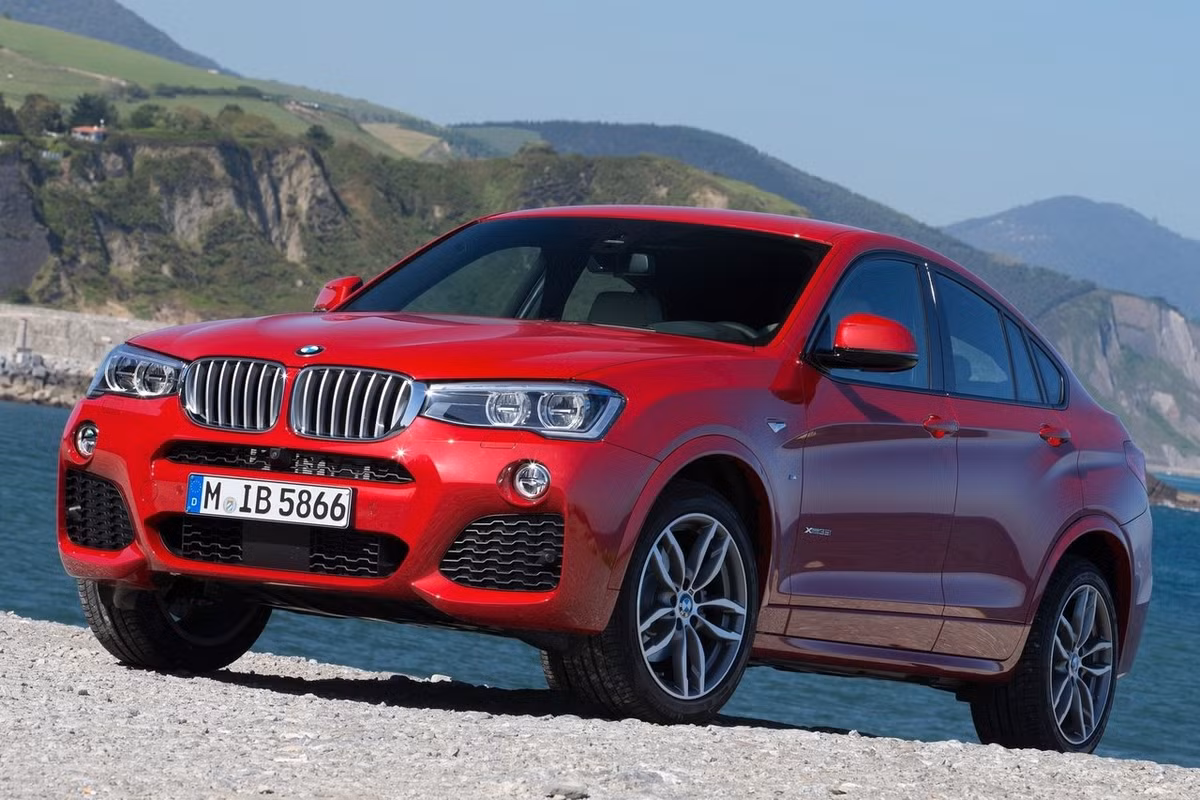 Đại lý Euro Auto chuyên nhập khẩu các dòng xe BMW vừa công bố phân phối dòng BMW X4 2015 mới tại Việt Nam trong thời gian tới, kế tiếp thành công của "đàn anh" X6 ở thị trường trong nước.