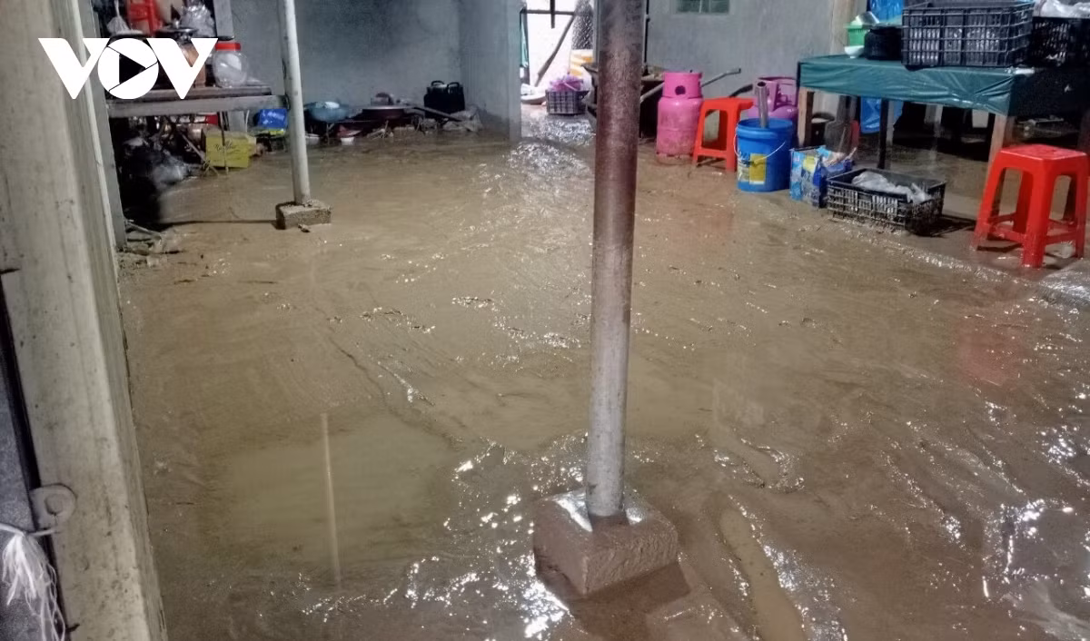 Hiện nay các xã trên địa bàn huyện Mù Cang Chải đang tiếp tục rà soát, nắm tình hình, thống kê thiệt hại và khắc phục hậu quả mưa lũ.