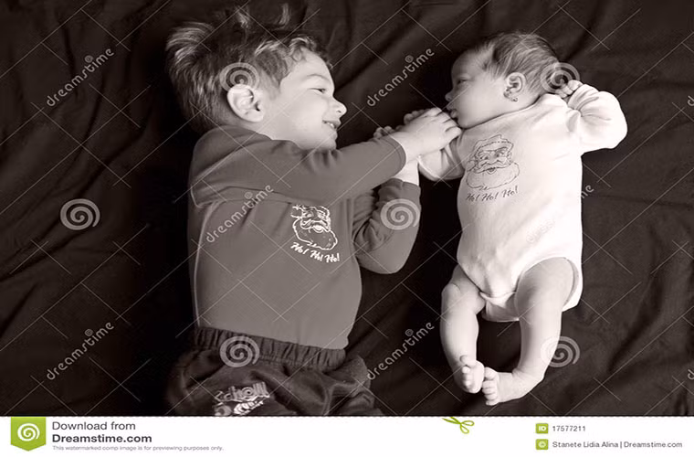 Có thêm người cùng vui đùa.