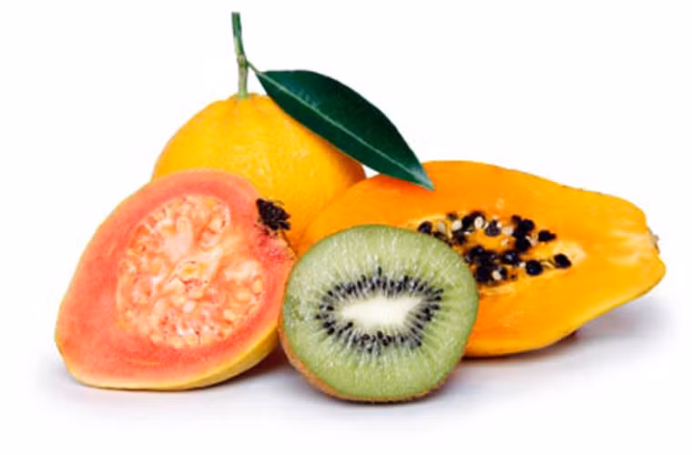 Tuy nhiên, lạm dụng vitamin C lại không phải là lựa chọn khôn ngoan. Hãy tham khảo ý kiến bác sĩ chuyên khoa để điều chỉnh lượng vitamin C phù hợp.
