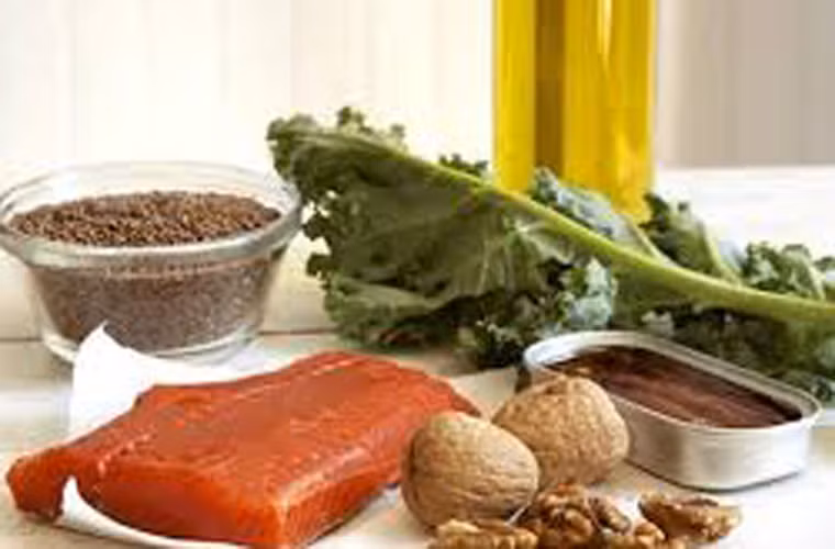 Omega - 3. Omega - 3 có nhiều trong dầu cá, giúp ổn định hệ miễn dịch và ngăn ngừa sự phát triển của các mạch máu ung thư. Nó được đánh giá là một trong những yếu tố có khả năng ngăn chặn sự di căn của tế bào ung thư mạnh nhất.