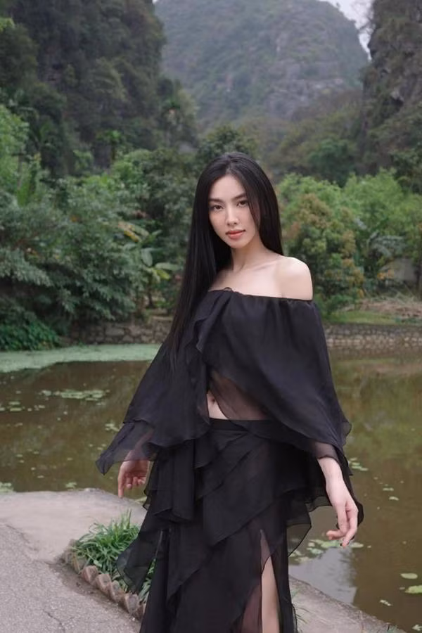 Dù vậy, khán giả vẫn ấn tượng về Thùy Tiên bởi nhan sắc cực kỳ xinh đẹp.