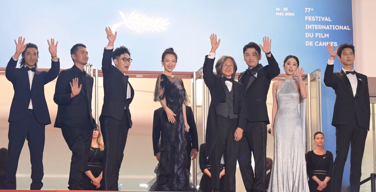 Sao Cbiz duy nhat “1 minh 1 tham” o Cannes 2024-Hinh-8