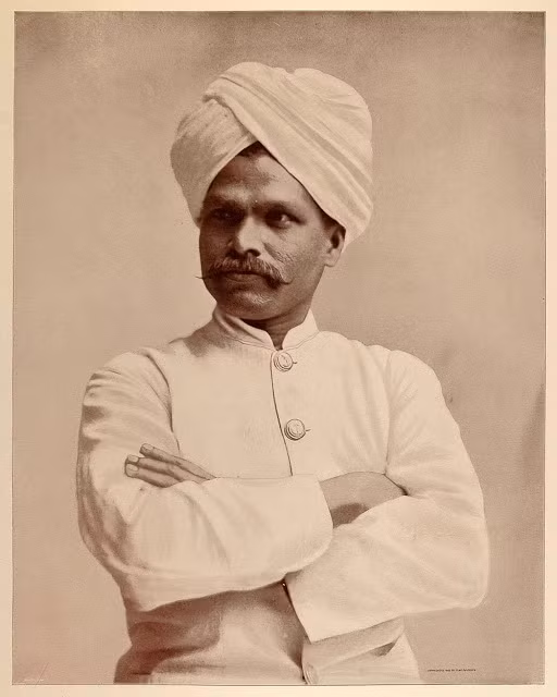 Ông D. Joseph, người Đông Ấn, chồng của bà Theresa Joseph ở ảnh trước. Ảnh: Vintag.