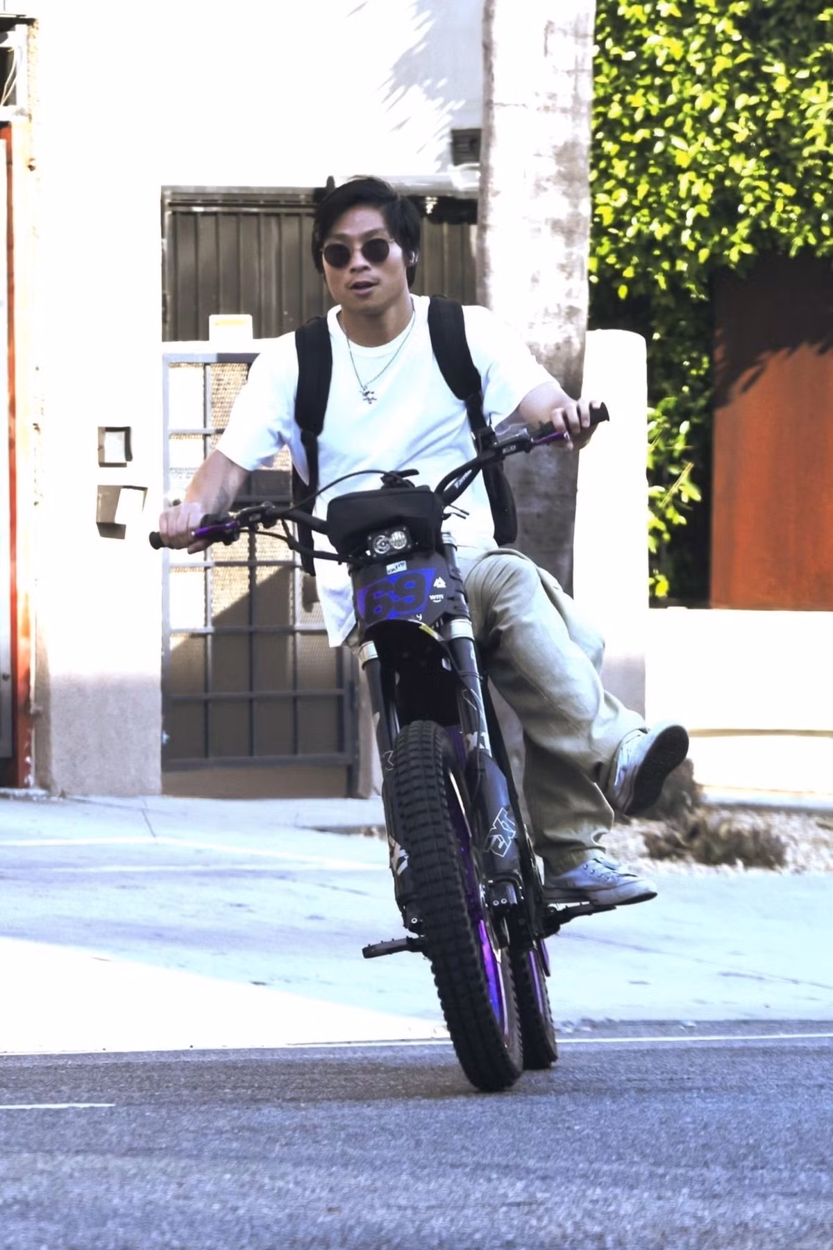 Pax Thien bi tai nan nghiem trong va chuoi bat on cua Angelina Jolie-Hinh-2