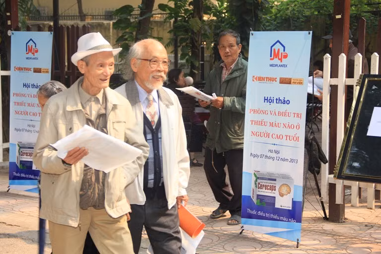 Niềm vui của những người đến tham dự Hội thảo.