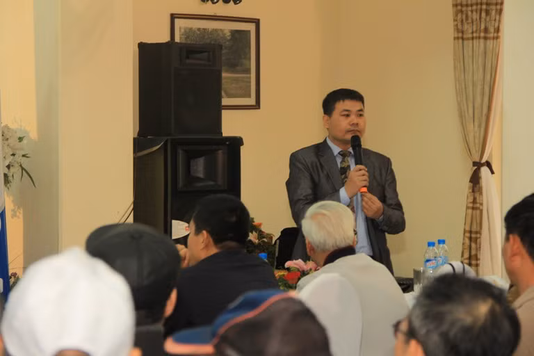Về vấn đề này, Dược sĩ Huỳnh Tính cho biết, Hoạt huyết dưỡng não Cerecaps là loại thuốc được bào chế từ dược thảo, có tác dụng rất tốt trong việc chống và điều trị thiếu máu não.