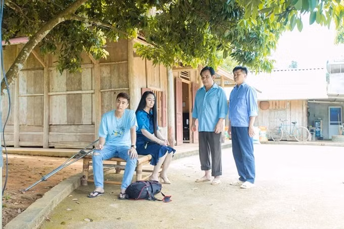 Dao dien Mai Long tiet lo cat-xe cua Xuan Hinh, Thanh Thanh Hien-Hinh-2