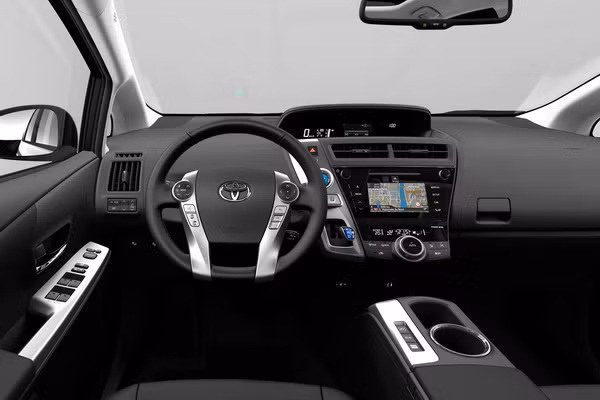 Lo gia Toyota Prius+ phien ban 2015-Hinh-4
