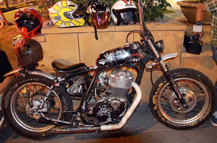 Một chiếc xe độ cực độc của biker Sài thành theo phong cách bobber.