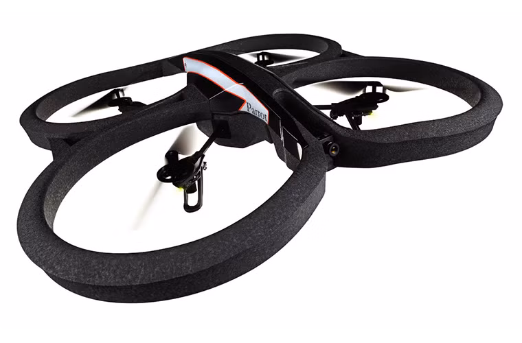 Chiếc máy bay điều khiển Parrot Quadcopter này giúp bạn có những tấm hình hoặc thước phim từ trên không với định dạng cao. Nếu dám bỏ ra 666,67 đô để mua (từ Amazon) thì bạn đúng là fan "táo khuyết" rồi.