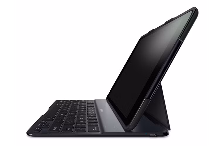 Bàn phím không dây đến từ Belkin này có thể là một lựa chọn hữu ích đối với những ai thấy rất khó khăn khi gõ trên iPad. Nó có giá 81,83 trên Amazon.