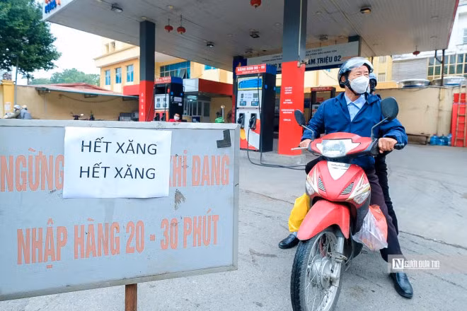 Vach tran chieu tro cua cac cay xang khi co dieu chinh gia