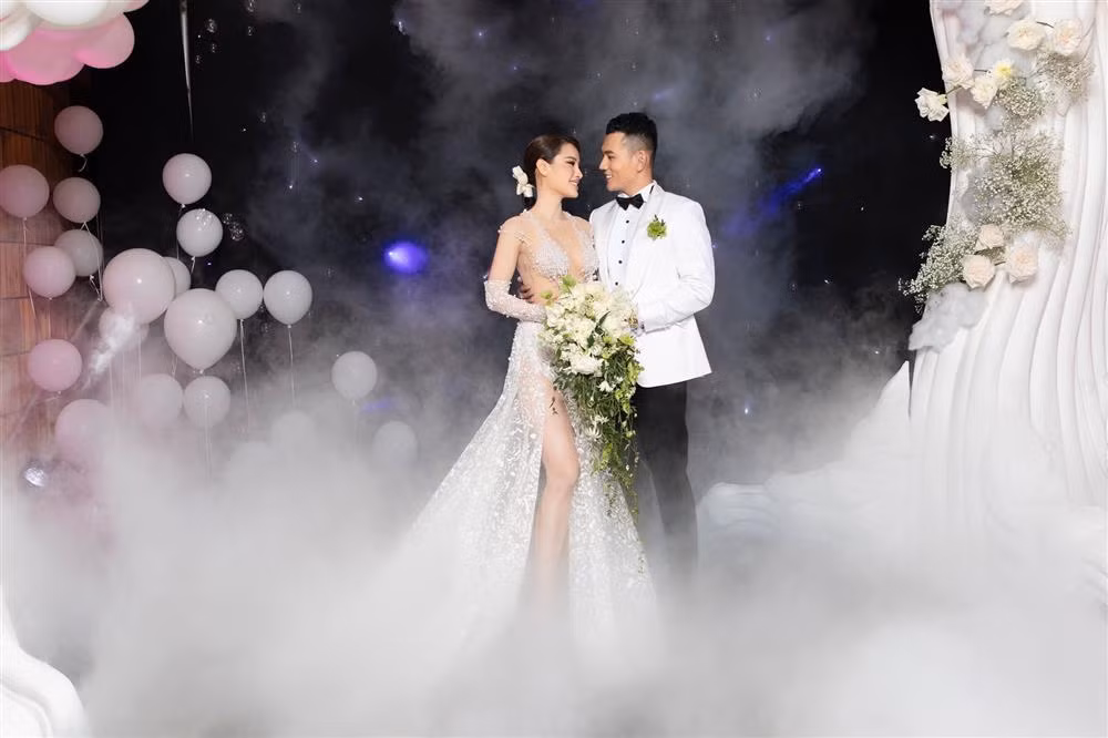 Ly Binh lam ro loi don 'cam sung' Phuong Trinh Jolie truoc dam cuoi-Hinh-6