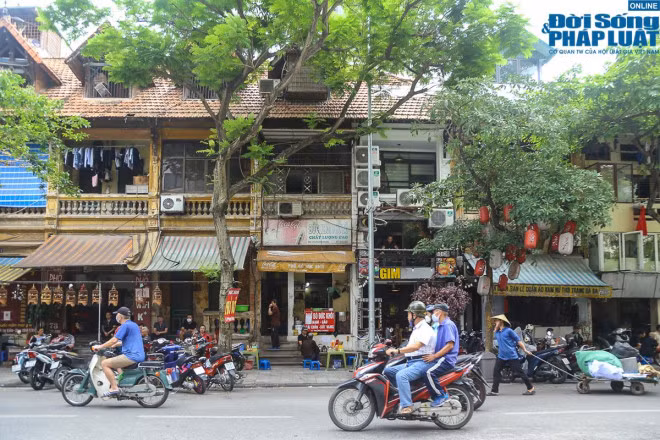 Hiện trạng những biệt thự Pháp cổ trứ danh trong lòng thủ đô Hà Nội - Hình 18 Hien trang nhung biet thu Phap co tru danh trong long thu do Ha Noi-Hinh-18