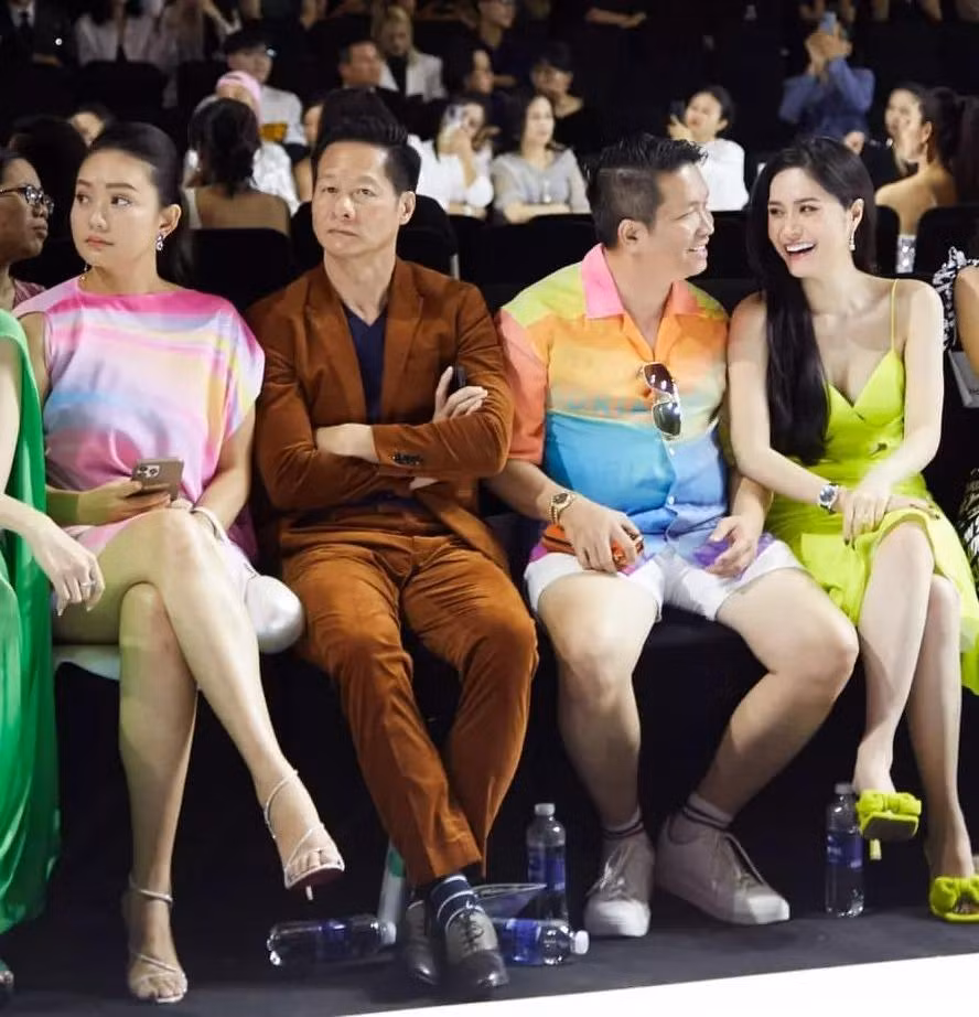 Cuộc hội ngộ của những đại gia nổi tiếng.
