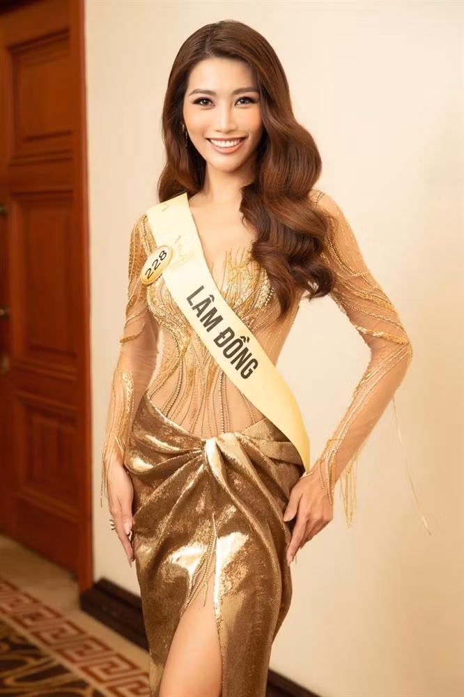 Chế Nguyễn Quỳnh Châu hiện được xem là một trong những ứng viên nặng ký cho vương miện Miss Grand Vietnam 2022.