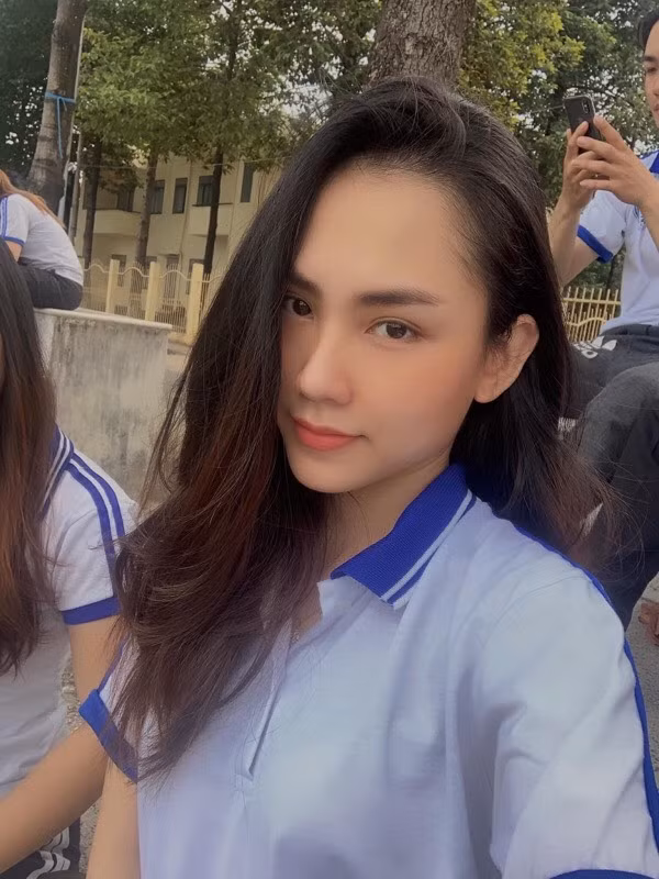 Tân Miss World Vietnam 2022 được mệnh danh là 'nữ thần mặt mộc' từ thời thi Hoa hậu Việt Nam 2020.
